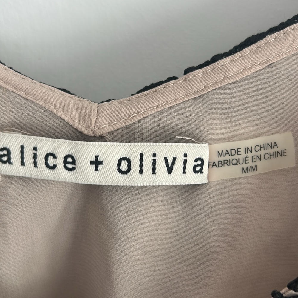 Alice and Olivia Emmeline Handkerchief Lace Camisole - Picture 3 of 6